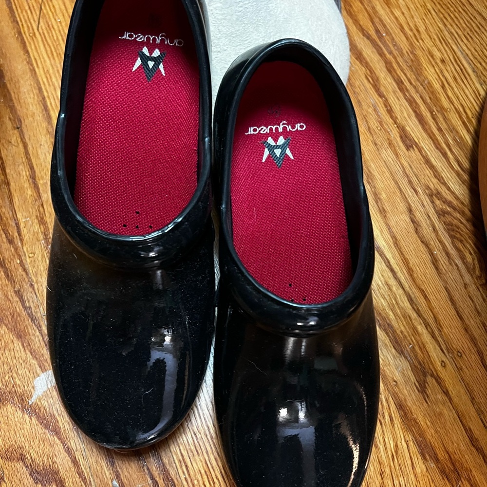 Womens Black Shoes - Nursing, Chef, hospital staff